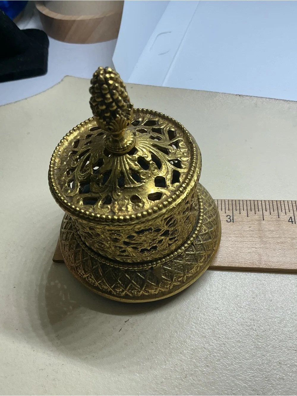 VTG Gold Plated Ormolu Filigree Double Ring Box Hinged Lid Blue Velvet
